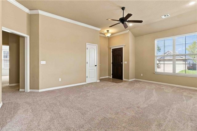 2656 N Sierra Avenue, Fayetteville, AR 72703