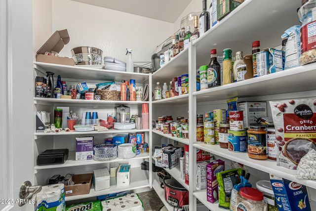 5261 N ARROWHEAD Drive, Eloy, AZ 85131