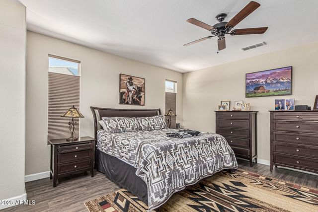 5261 N ARROWHEAD Drive, Eloy, AZ 85131