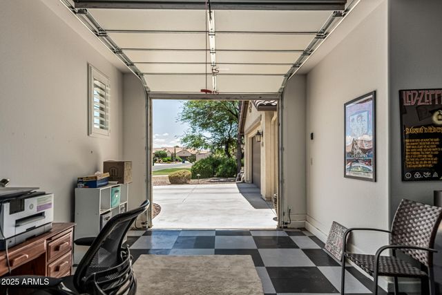 5261 N ARROWHEAD Drive, Eloy, AZ 85131