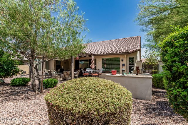 5261 N ARROWHEAD Drive, Eloy, AZ 85131