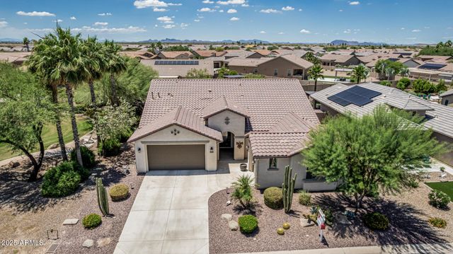 5261 N ARROWHEAD Drive, Eloy, AZ 85131