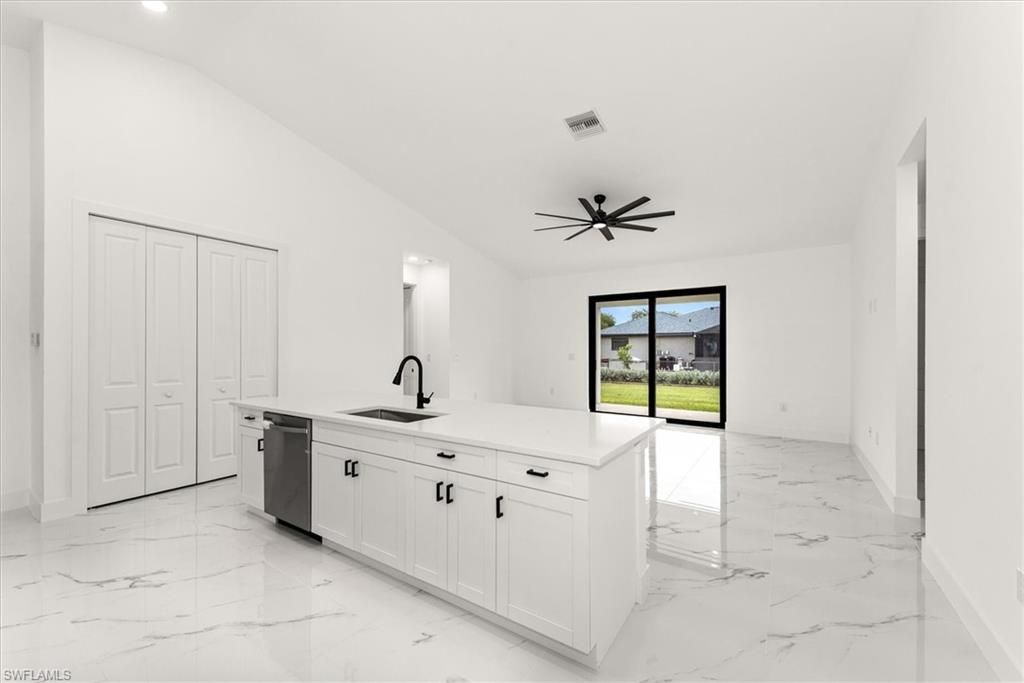14070 Cedardale ST, FORT MYERS, FL 33905 — photo 4