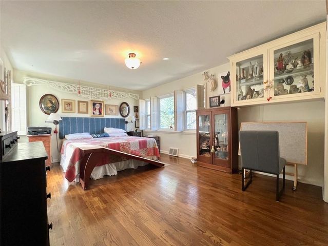 1348 Engel Road, Lawrence, KS 66044