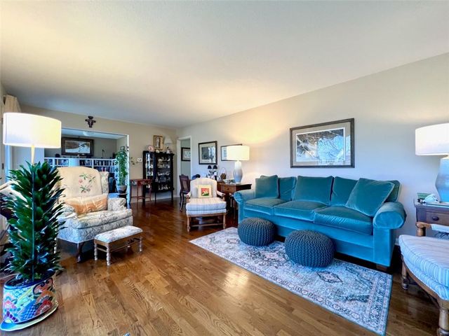 1348 Engel Road, Lawrence, KS 66044