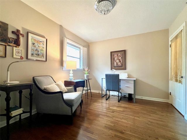 1348 Engel Road, Lawrence, KS 66044