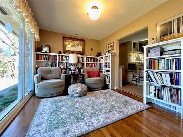 1348 Engel Road, Lawrence, KS 66044