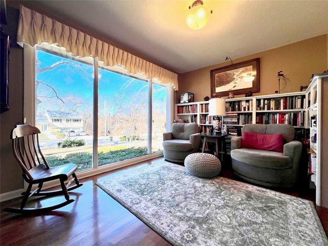 1348 Engel Road, Lawrence, KS 66044