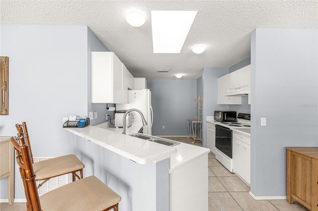 2140 ESTEVEZ DRIVE, Lady Lake, FL 32159