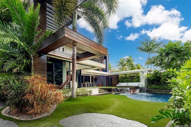 4366 Royal Place, Honolulu, HI 96816