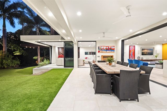 4366 Royal Place, Honolulu, HI 96816