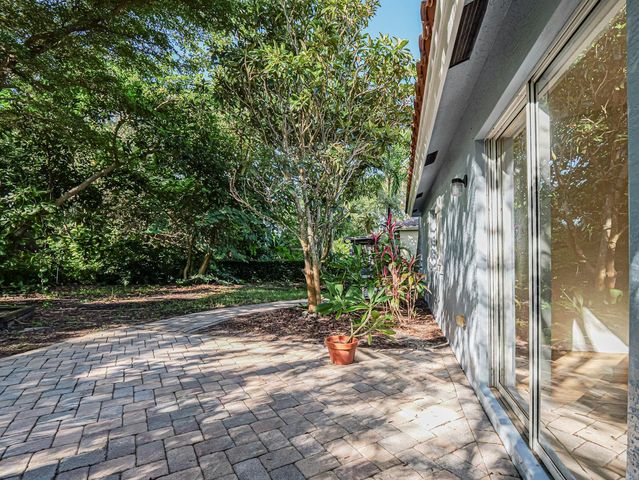 4625 55th Street, Vero Beach, FL 32967