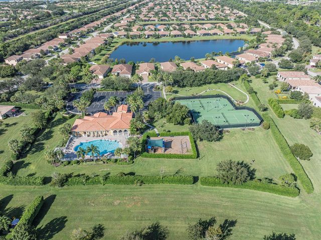 4625 55th Street, Vero Beach, FL 32967