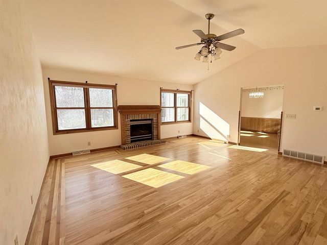 W6178 WESTLAKE COURT, Fond Du Lac, WI 54937