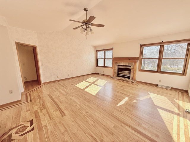 W6178 WESTLAKE COURT, Fond Du Lac, WI 54937