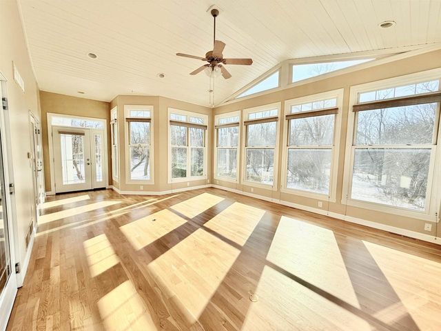 W6178 WESTLAKE COURT, Fond Du Lac, WI 54937