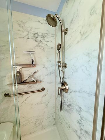 W6178 WESTLAKE COURT, Fond Du Lac, WI 54937