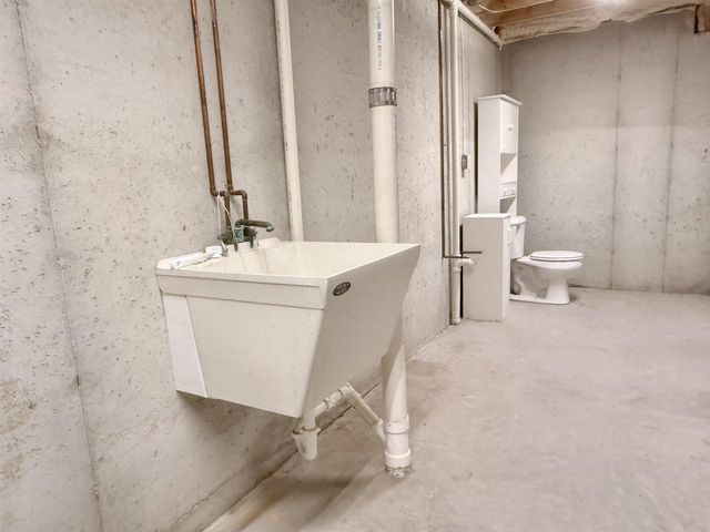 W6178 WESTLAKE COURT, Fond Du Lac, WI 54937