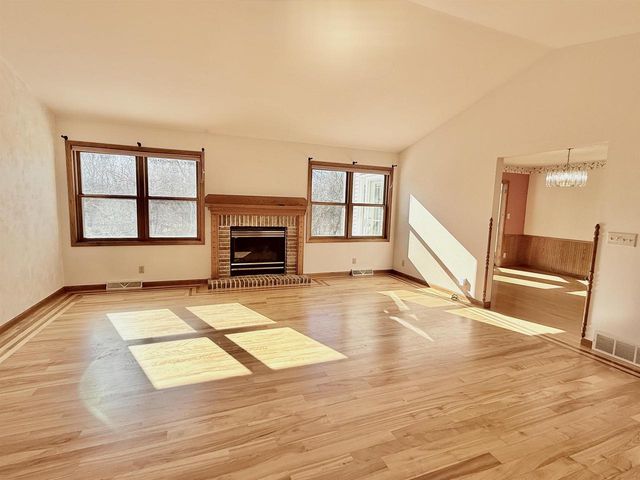 W6178 WESTLAKE COURT, Fond Du Lac, WI 54937