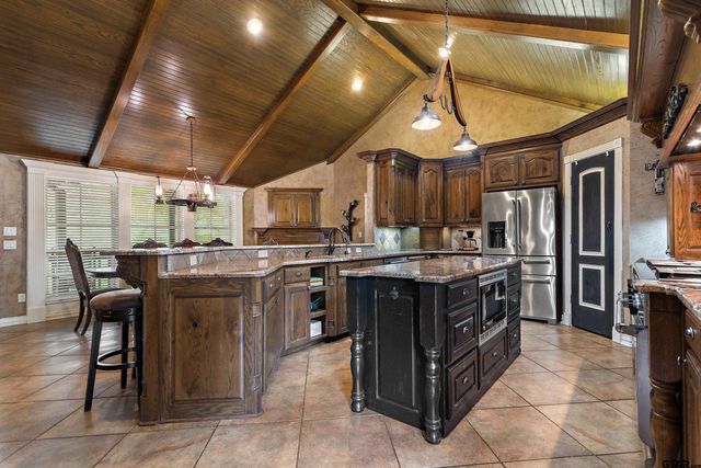 19678 C R 4125, Lindale, TX 75771