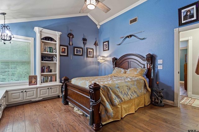 19678 C R 4125, Lindale, TX 75771