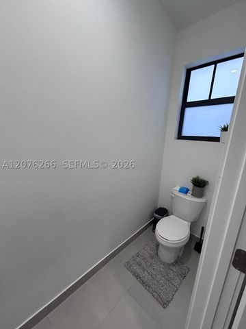 14435 SW 13th Ter, Miami, FL 33184