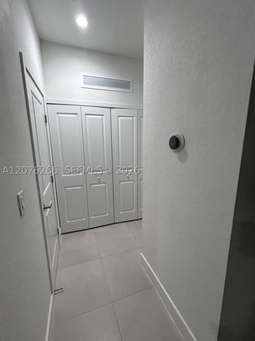 14435 SW 13th Ter, Miami, FL 33184