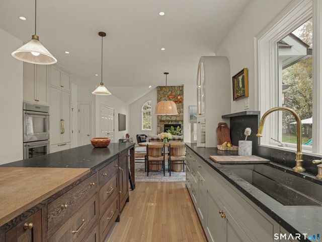 48 North Meadows Lane, Stamford, CT 06903