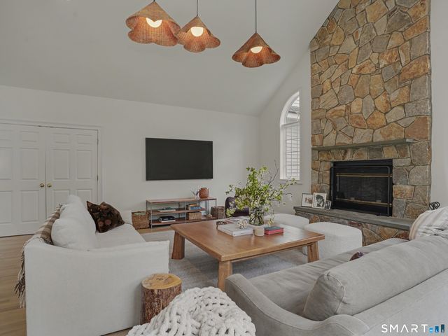 48 North Meadows Lane, Stamford, CT 06903