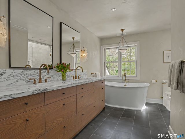 48 North Meadows Lane, Stamford, CT 06903