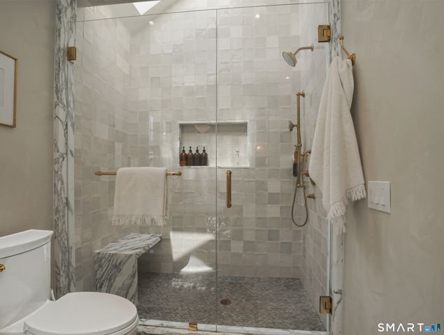 48 North Meadows Lane, Stamford, CT 06903