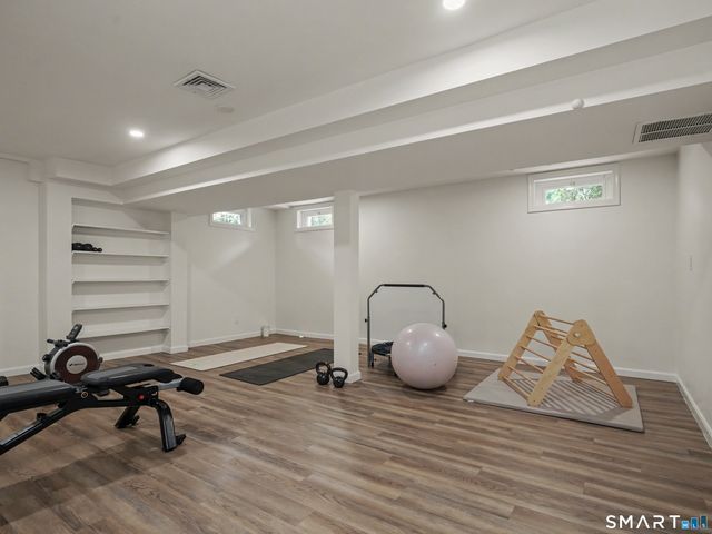 48 North Meadows Lane, Stamford, CT 06903