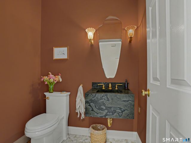 48 North Meadows Lane, Stamford, CT 06903