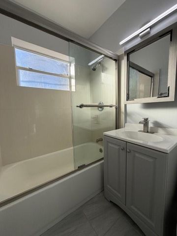 1966 NE 177, North Miami Beach, FL 33162