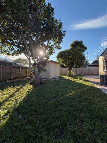 1966 NE 177, North Miami Beach, FL 33162