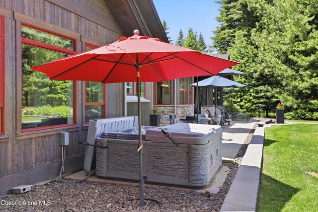 2697 S Espinazo Dr, Coeur D'alene, ID 83814