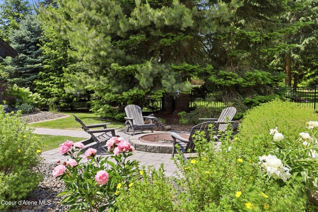 2697 S Espinazo Dr, Coeur D'alene, ID 83814