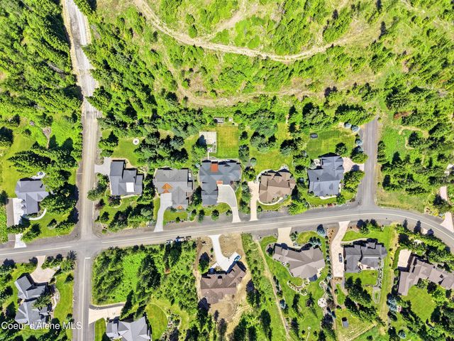 2697 S Espinazo Dr, Coeur D'alene, ID 83814