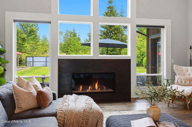 2697 S Espinazo Dr, Coeur D'alene, ID 83814