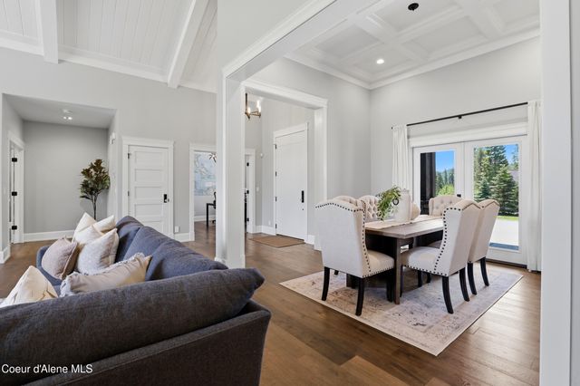 2697 S Espinazo Dr, Coeur D'alene, ID 83814