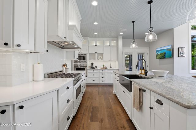2697 S Espinazo Dr, Coeur D'alene, ID 83814