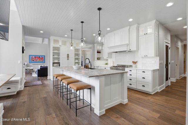 2697 S Espinazo Dr, Coeur D'alene, ID 83814