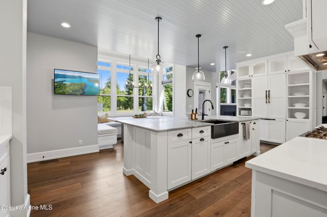 2697 S Espinazo Dr, Coeur D'alene, ID 83814
