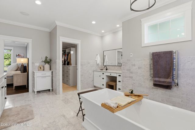 2697 S Espinazo Dr, Coeur D'alene, ID 83814