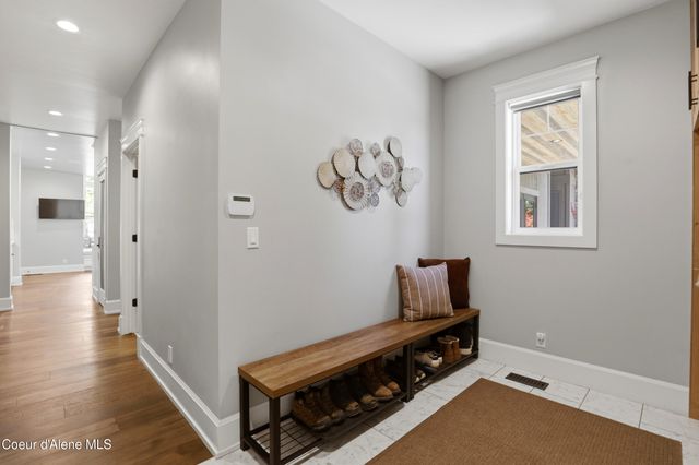 2697 S Espinazo Dr, Coeur D'alene, ID 83814