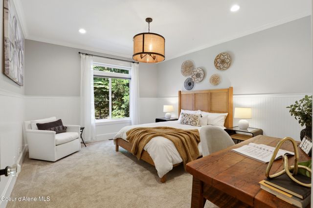 2697 S Espinazo Dr, Coeur D'alene, ID 83814