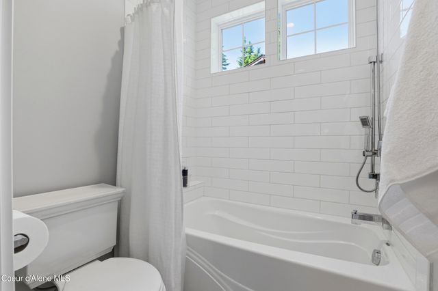 2697 S Espinazo Dr, Coeur D'alene, ID 83814