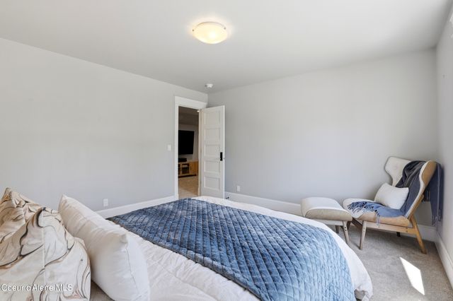2697 S Espinazo Dr, Coeur D'alene, ID 83814