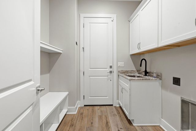 305 Sweet Basil Lane, Niceville, FL 32578