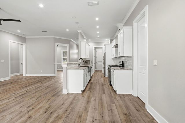 305 Sweet Basil Lane, Niceville, FL 32578